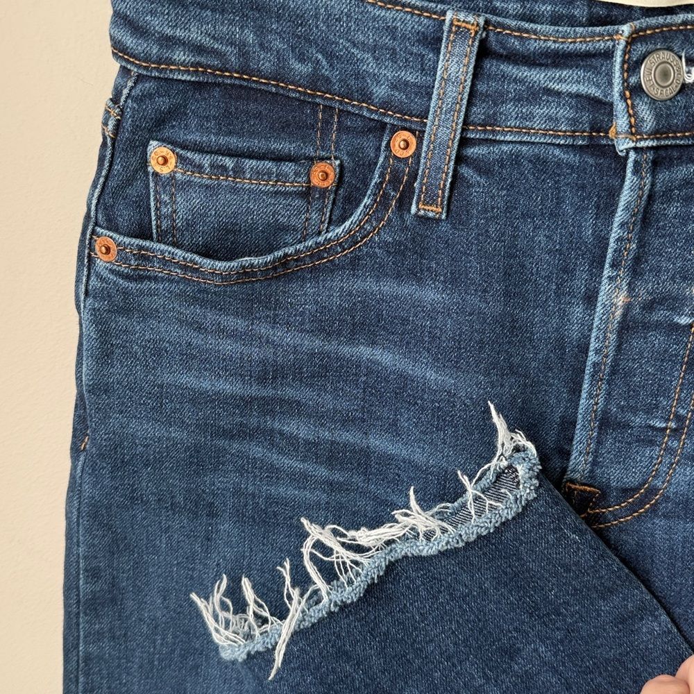Levi’s Wedgie Straight Raw Hem Ankle Dark Wash Denim Jeans - Picture 5 of 7